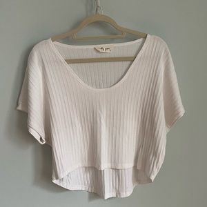 Molly Green, M, Cropped white top